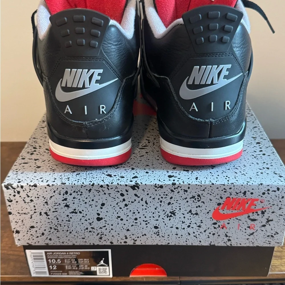 Air Jordan 4 Bred Reimagined Retro Code: FV5029-006 Size 10.5 NEW CONDITION